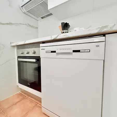 Americas 2br, Pool & Garden, Close To Beach, La37 Apartament Playa de las Americas (Tenerife)