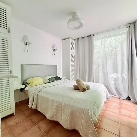 Americas 2br, Pool & Garden, Close To Beach, La37 Apartament *