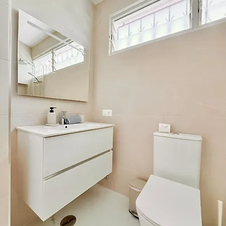 Apartament Americas 2br, Pool & Garden, Close To Beach, La37